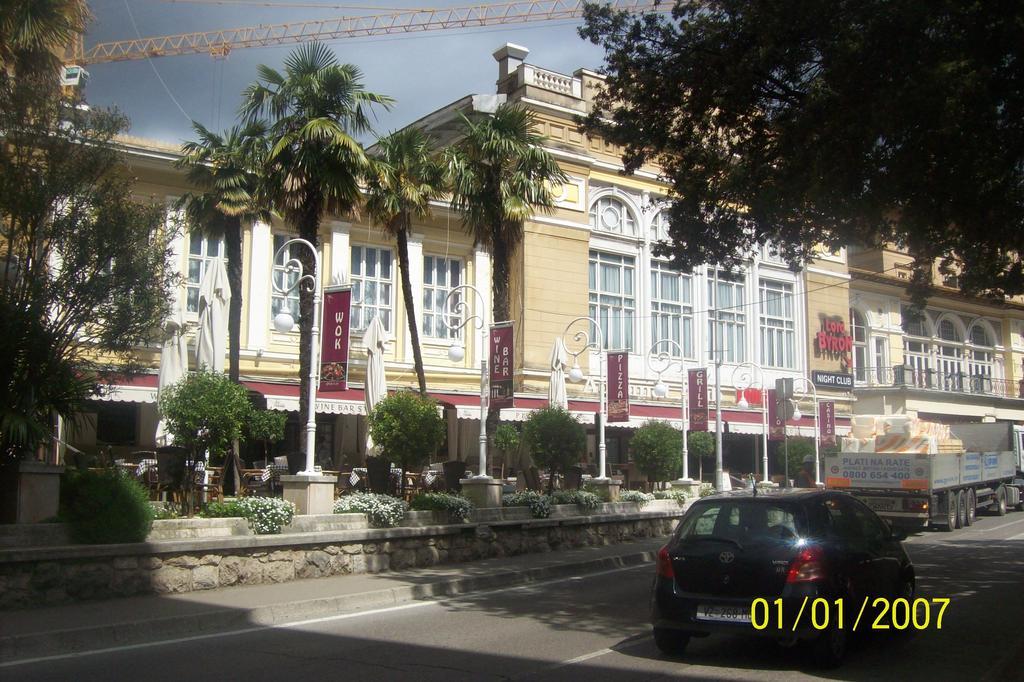 Apartment Kutlesa Volosko Esterno foto
